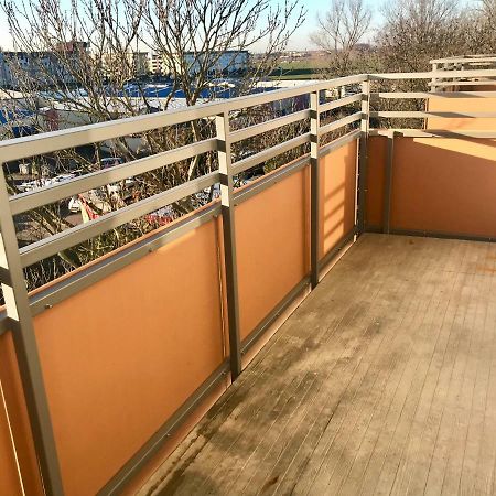 Apartament Antoniny 莱什诺 外观 照片