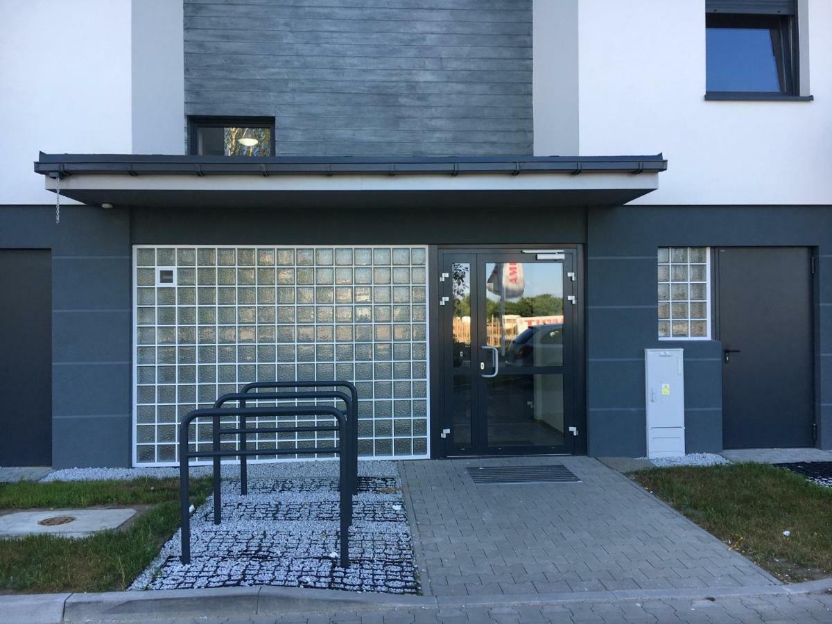 Apartament Antoniny 莱什诺 外观 照片
