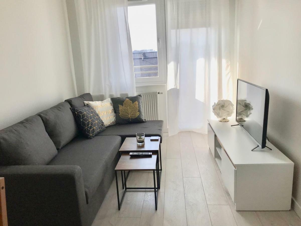 Apartament Antoniny 莱什诺 外观 照片